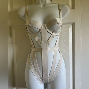 VICTORIA SECRET WHITE SEXY STRAPPY CAGED TEDDY LINGERIE S